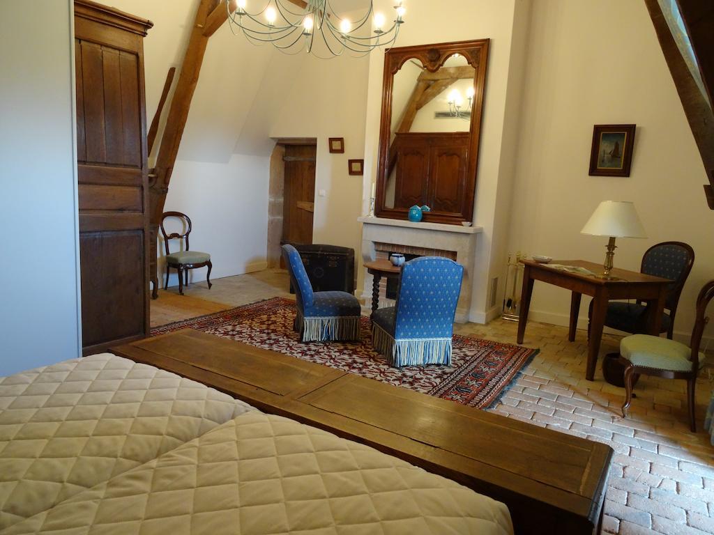 Prissé Gentilhommiere De Collonges B&B 객실 사진